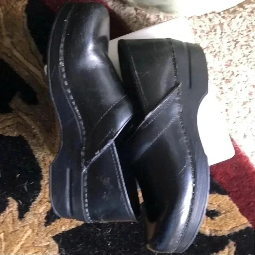 Dansko Women’s Jet Black Professional Clogs Shoes Size 41 Size 10.5-11 - Picture 4 of 8